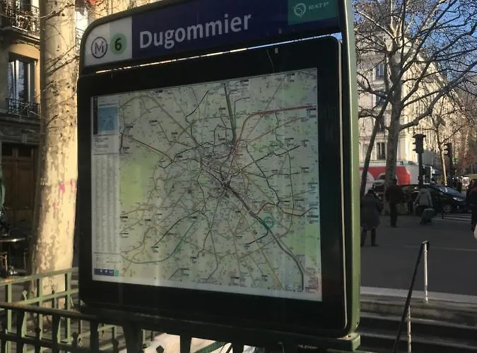 Superbe Paris/bercy * Paris